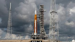 Muhtemelen NASA bile bu kadarını beklemiyordu! Artemis I'in karşısına bu kez Nicole Kasırgası engeli çıktı: Gerçekten nazar değmiş olabilir