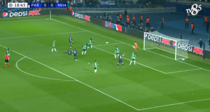 Tüm dünya Messi'nin attığı bu golü konuşuyor! PSG rakibine acımadı ve 7 gollü galibiyet geldi... G4