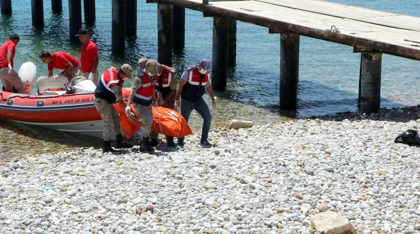 SON DAKİKA | Van'da 61 kişinin hayatını kaybettiği tekne faciasında karar! 1033  yıl hapis cezasına çarptırıldı