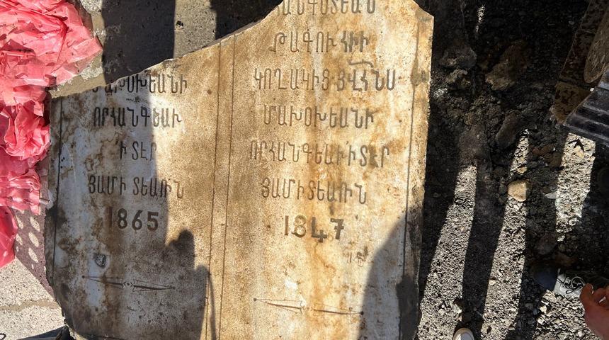 Yer: Trabzon! Altyapı çalışmasında mezar taşı bulundu