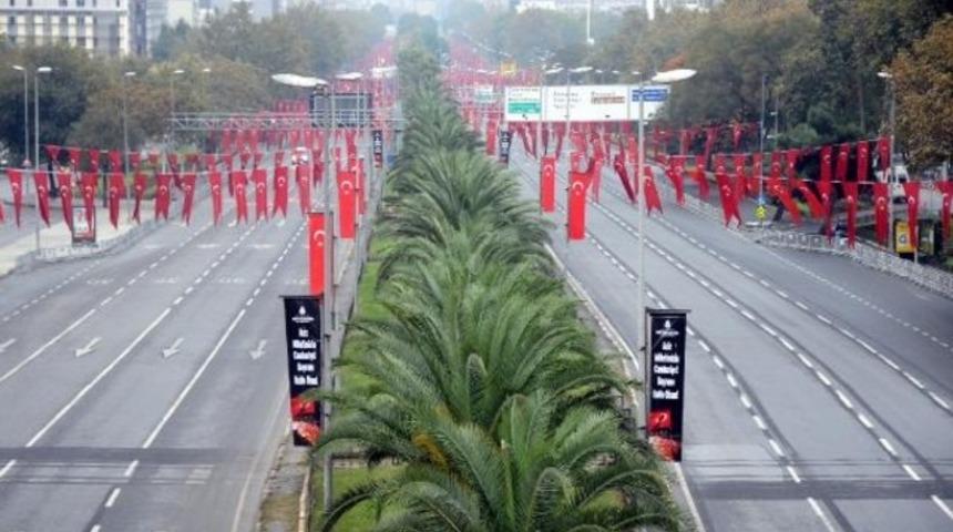 Vatan Caddesi ara&ccedil; trafiğine kapatıldı