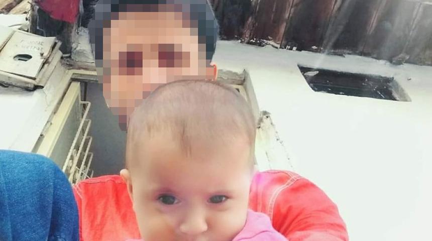 Annesi uyutup minibüsün altına yatırmıştı! Kahreden olay... Gözyaşlarına boğuldular