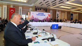 Taksiciler Odası Başkanı Eyüp Aksu'dan zam talebi: Toplu taşımadan ucuzuz, İstanbul'da sakız fiyatına taksicilik yapıyoruz