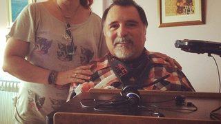 Hawking'i örnek alan Alper Kaya hastaların umudu oldu