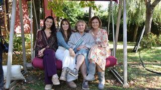 Kadınlara Mahsus filminin çekimleri sürüyor! Şebnem Sönmez, Ceyda Düvenci, Aslı Tandoğan ile Müjde Uzman başrollerde