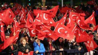 29 Ekim Cumhuriyet Bayramı şiirleri! 2, 3, 4 kıtalık, uzun-kısa, duygulu ve anlamlı 29 Ekim şiirleri...