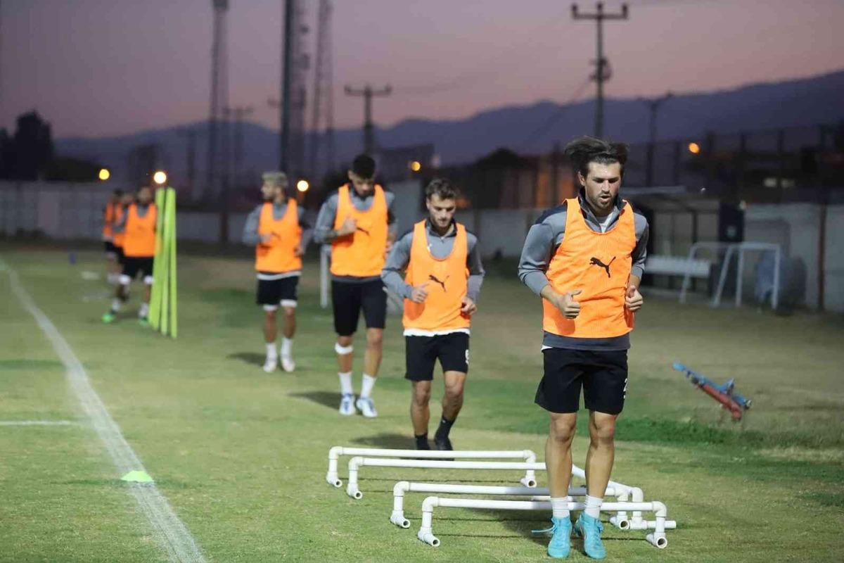 Nazilli Belediyespor D&uuml;zce ma&ccedil;ı hazırlıklarına başladı