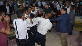 TBMM Başkanvekili ve milletvekillerinin de olduğu iftarda kavga çıktı