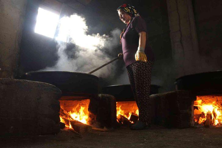 Ateşler yakıldı, kazanlar kaynadı, tarladan sofraya uzanan tatlı yolculuk başladı G1