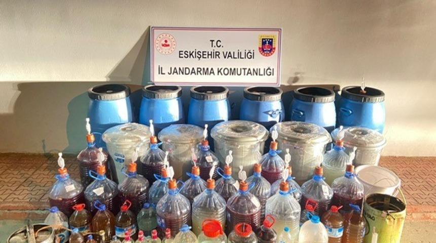 Eskişehir&rsquo;de ka&ccedil;ak i&ccedil;ki imal eden ş&uuml;pheli yakalandı