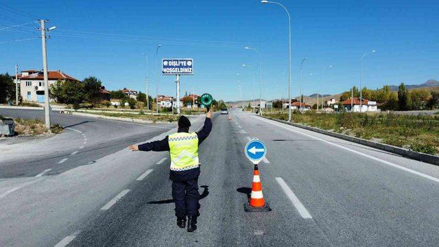 Bolvadin’de jandarmadan trafik denetimi