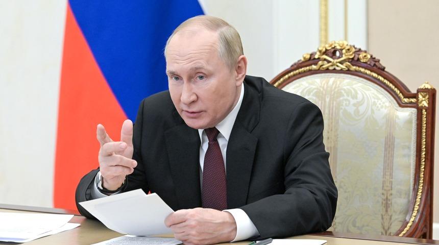 Putin: Ukrayna, ABD&rsquo;nin bir enstr&uuml;manı haline geldi