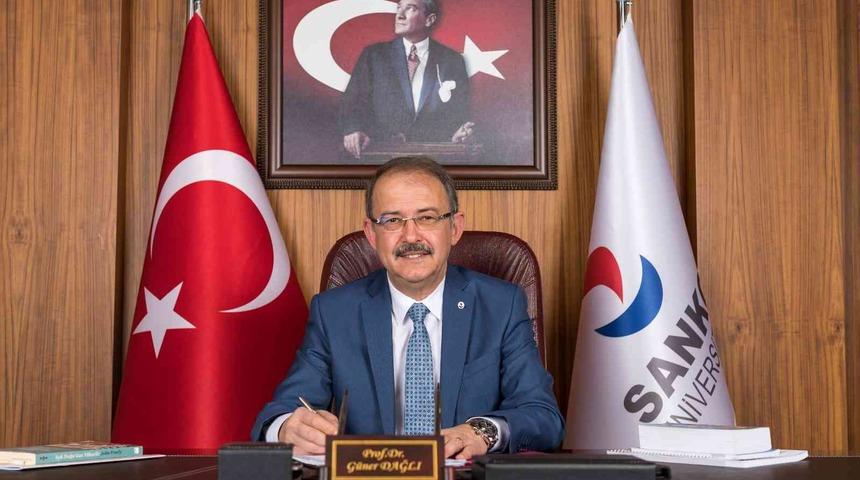 Rekt&ouml;r Dağlı&rsquo;dan Cumhuriyet Bayramı kutlaması