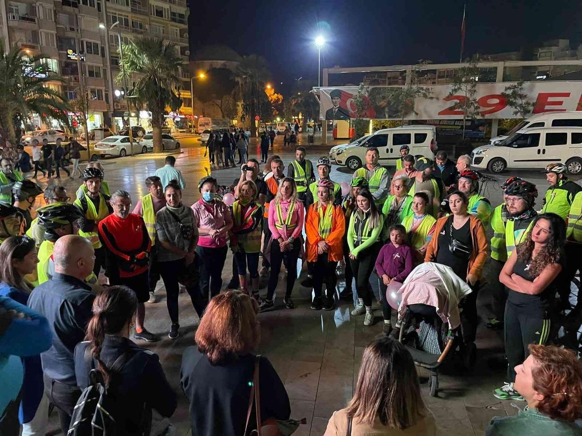 Meme kanserine dikkat &ccedil;ekmek i&ccedil;in pedalladılar