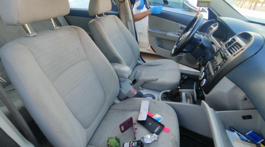 Hastaneye ziyarete gitti, döndüğünde 15 günlük emeğinden oldu! 'Camı hafif açık bırakmıştım'