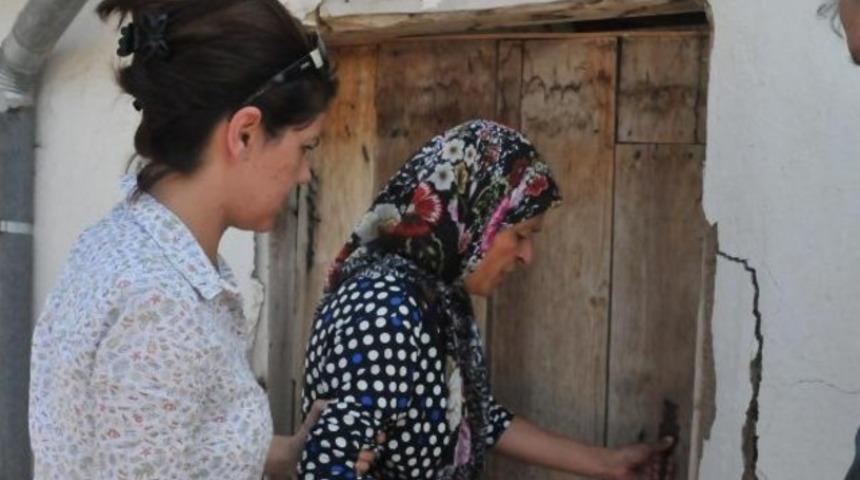 2.5 yaşındaki oğlunu banyoda d&uuml;ş&uuml;ren anneye ceza yok