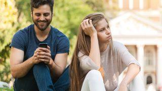 Farkına varın! Karşınızdaki kişinin sizi sevmediğini gösteren davranışlar