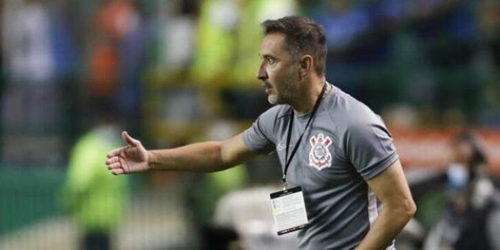 "Evde kararları karın mı alıyor?" dedi toplantı karıştı! Vitor Pereira deliye döndü G2