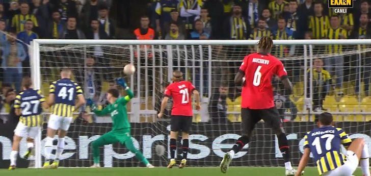 Fenerbahçe maçında skandal olay! Maçın hakeminin verdiği gol tartışma konusu oldu G4