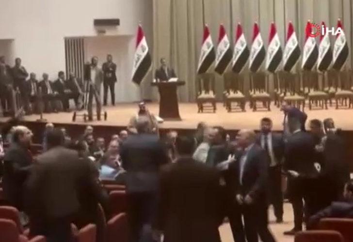 Irak meclisinde kavga çıktı! Disiplin kuruluna gönderildiler