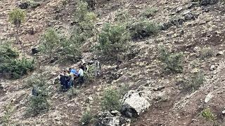 Odun keserken feci son! Ayağı kayınca...