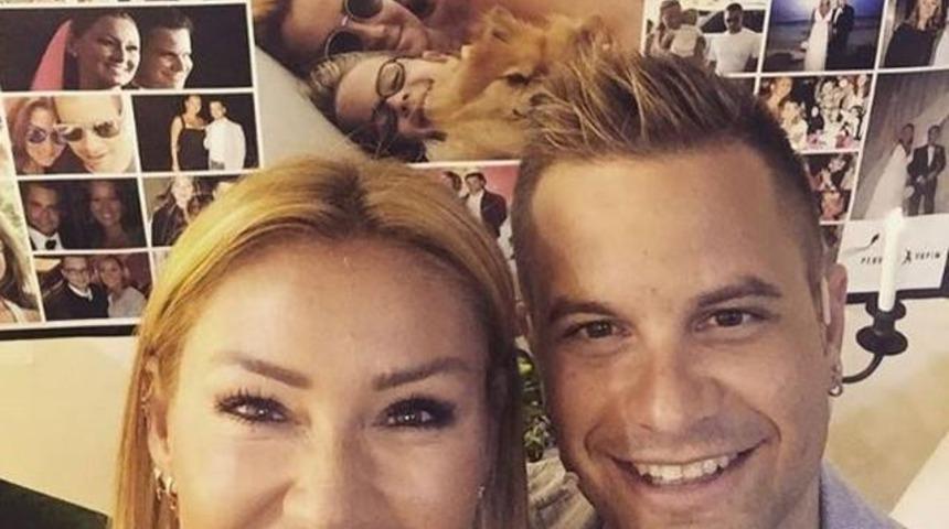 Pınar Altuğ Kendisine Oğlu Ne Ara B&uuml;y&uuml;d&uuml; Diyen Takip&ccedil;isine A&ccedil;tı Ağzını Yumdu G&ouml;z&uuml;n&uuml;