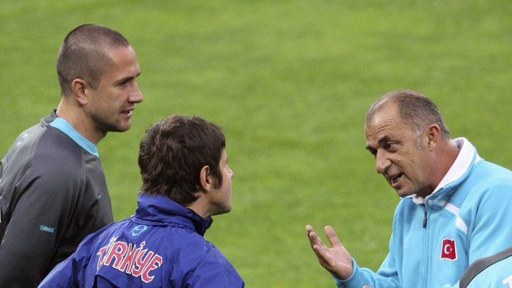 SON DAKİKA: Galatasaraylılar şaştı kaldı! Fiorentina maçı sonrası Emre Belözoğlu'dan olay itiraflar... "Fatih Terim ile görüştüm" G4