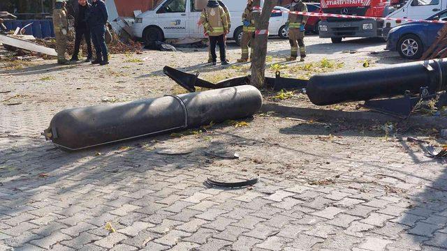 Son Dakika: İkitelli Esenler Sanayi Sitesi'nde patlama! Ölü ve yaralılar var