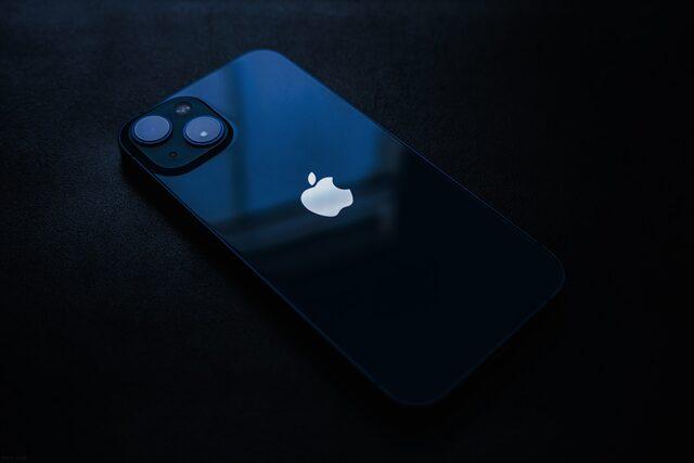 Apple CEO'su Tim Cook'tan iPhone açıklaması geldi! 