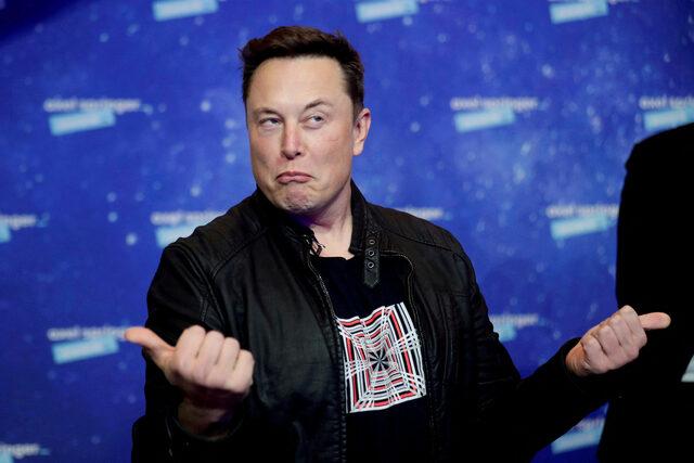 2022-10-27T221323Z_809305184_RC2X9X91DQZZ_RTRMADP_3_TWITTER-M-A-MUSK-CHALLENGES