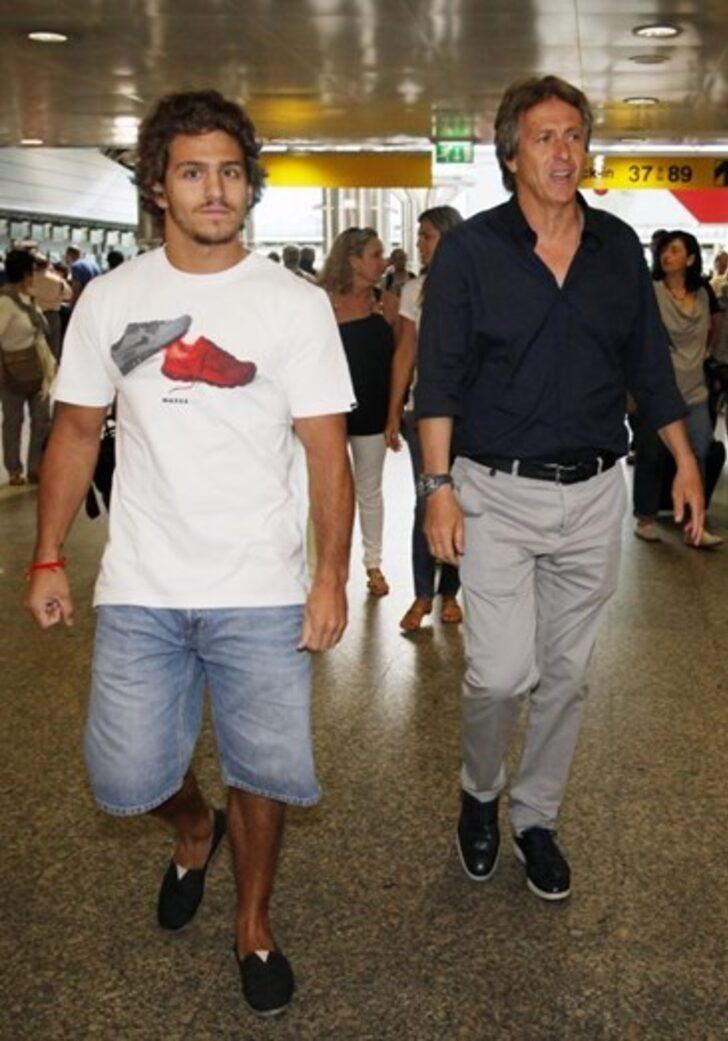 SON DAKİKA: Jorge Jesus'a reddedemeyeceği yerden teklif! Şimdi ne cevap verecek? G3