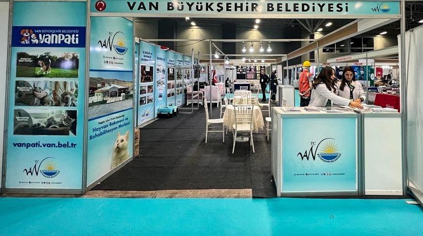 Van B&uuml;y&uuml;kşehir Belediyesi &lsquo;Sağlık Fuarı&rsquo;nda yerini aldı