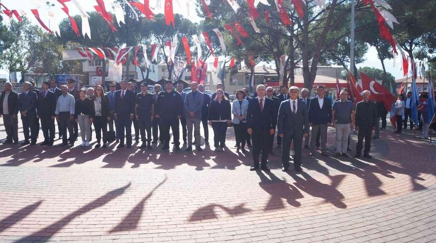 Kuyucak’ta Cumhuriyet coşkusu başladı