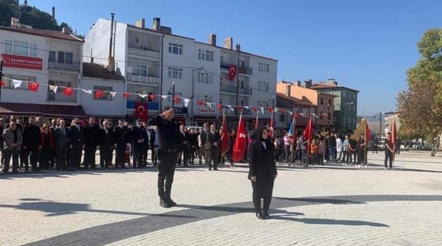 Seyitgazi’de 29 Ekim Cumhuriyet Bayramı kutlamaları başladı