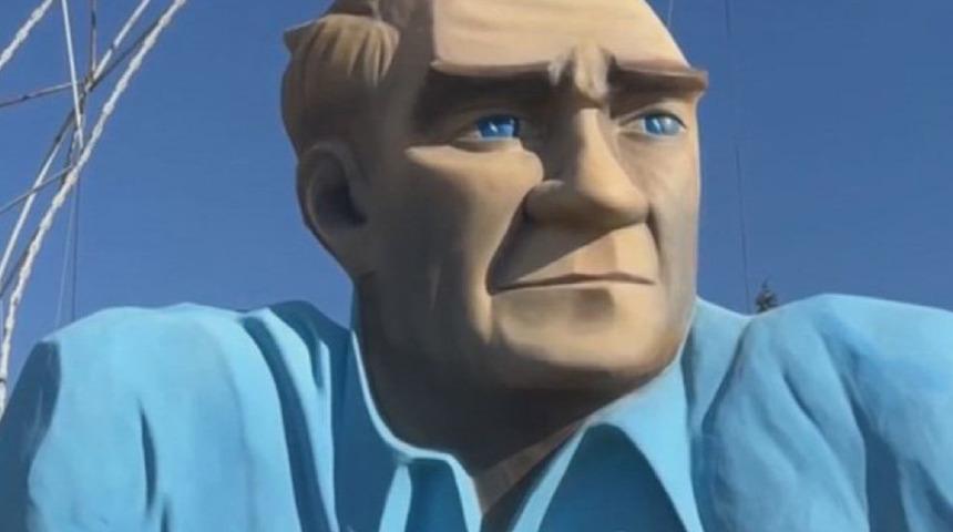 Atatürk rölyefi sosyal medyada tartışma konusu oldu! Tepkiler gecikmedi: Atatürk'e yakışır bir heykel istiyoruz