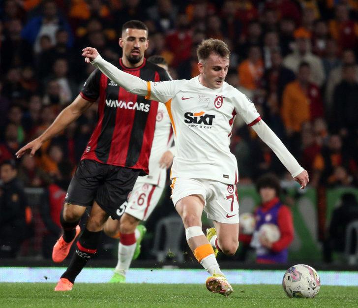 ''Galatasaray maçına gölge düştü'' Erman Toroğlu'nun yorumu taraftarları çıldırttı G1