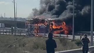 Kuzey Marmara Otoyolu'nda korkunç olay! Otobüs bir anda alev aldı