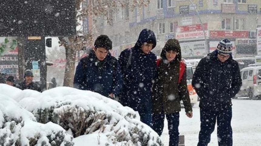 6 ilde eğitime kar tatili