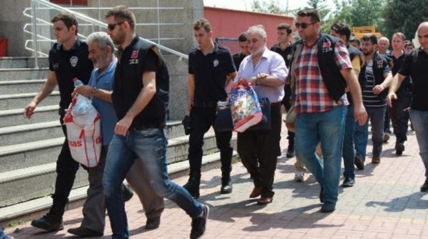 Fethullah G&uuml;len'in amcaoğlu adliyeye sevk edildi