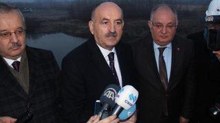 Bakan Müezzinoğlu'dan alkol zammına İnönü'lü cevap