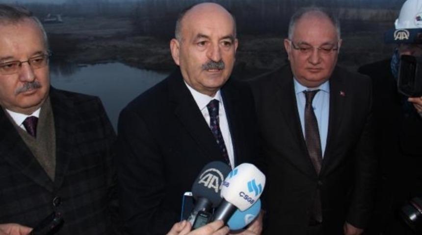 Bakan Müezzinoğlu'dan alkol zammına İnönü'lü cevap
