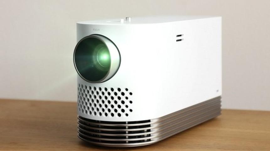 Ev sinemasına &ouml;zel LG ProBeam lazer projekt&ouml;r
