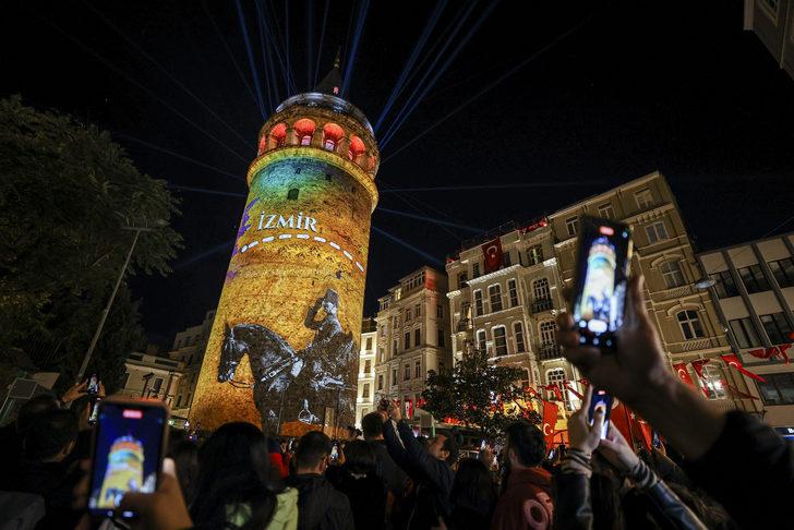 29 Ekim Cumhuriyet Bayramı'na özel 3 boyutlu mapping gösterileri izleyenleri büyüledi G5