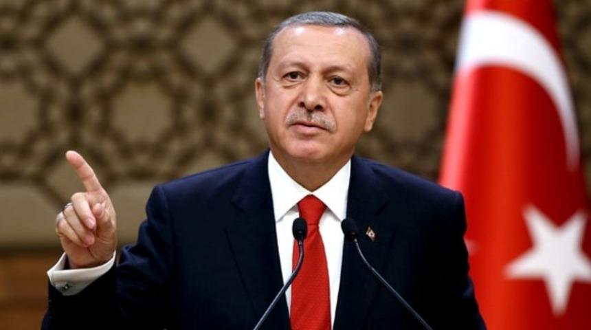 Erdoğan'dan Jandarmalara t&uuml;rk&uuml;l&uuml; mesaj: Karşıki dağlar cenderme