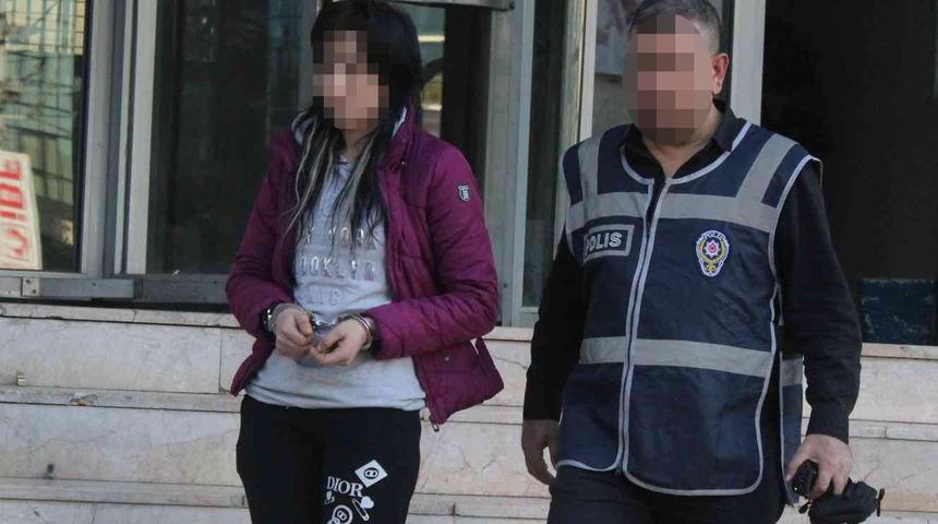 Bir garip olay! 4 ayrı suçtan aranıyordu: Saklandığı yer pes dedirtti