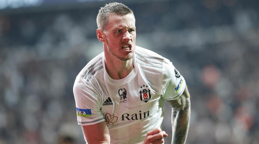 Wout Weghorst'un yeni adresi şaşırttı! Resmi imzayı attı...