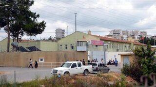 Mersin Kapalı Cezaevi'nde jandarma ile gardiyanlar arasında kavga: Yaralılar var