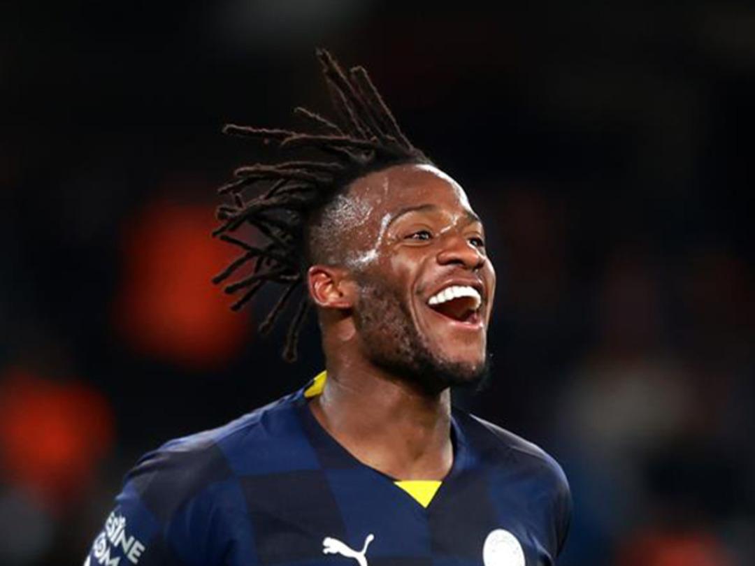 'Duran toptan gol bulmak ayıp değil!' Michy Batshuayi attı, Galatasaray taraftarı isyan etti!