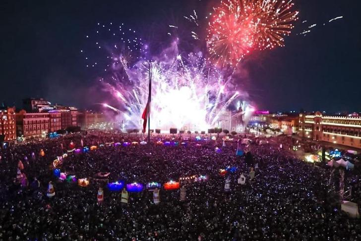 Ölen yakınlarını festivalle anıyorlar! Meksika'da Ölüler Günü geçidine 1 milyondan fazla kişi katıldı G1