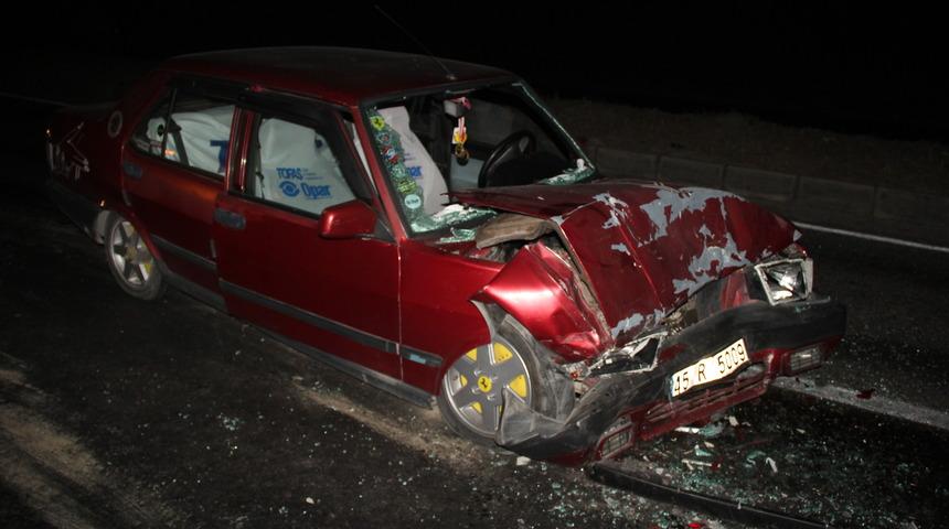 Manisa’daki trafik kazasında 2 kişi yaralandı